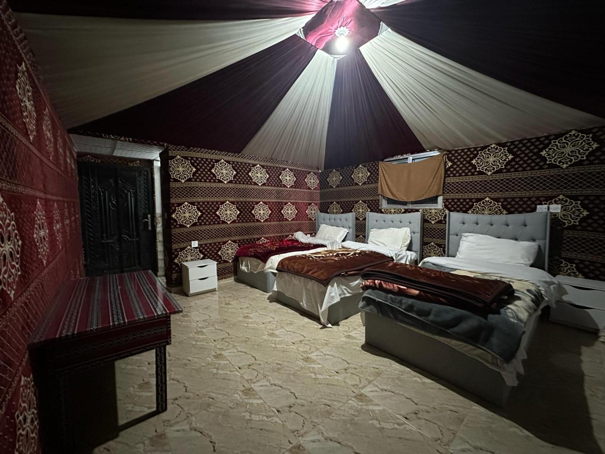Star City Camp Wadirum Wadi Rum Chambre photo